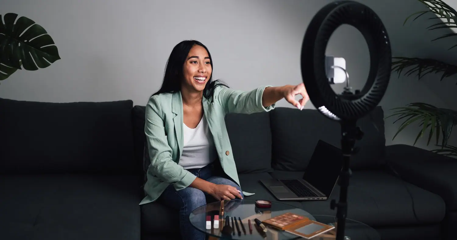Ubezpieczenie dla influencerów - specjalistyczna ochrona działalności online
