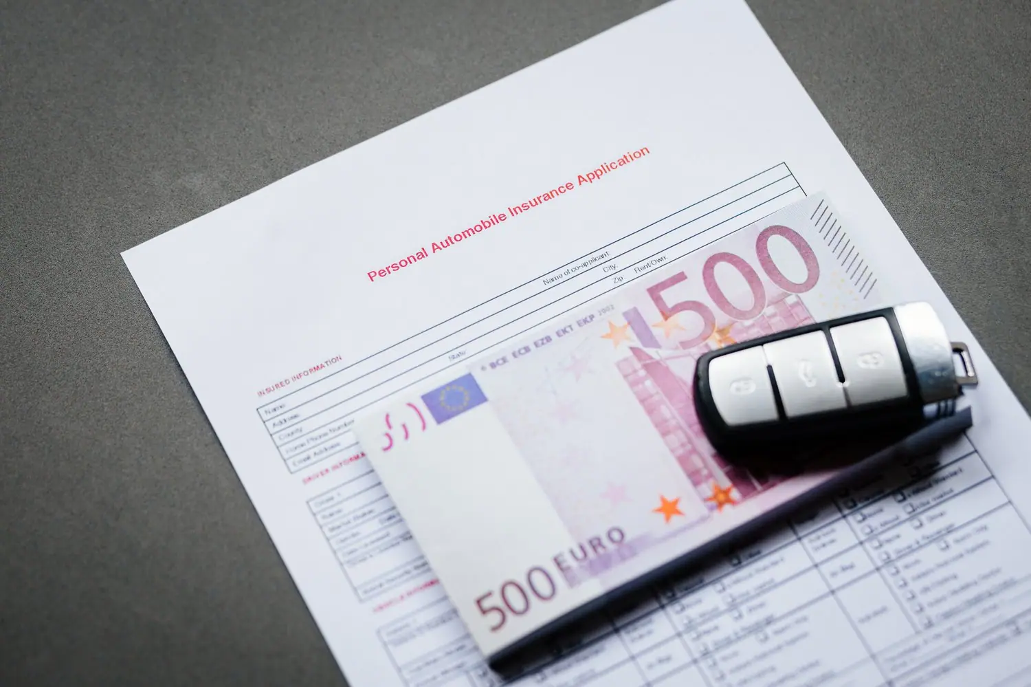 Rozliczenie podatku przy sprzedaży samochodu - kompendium wiedzy