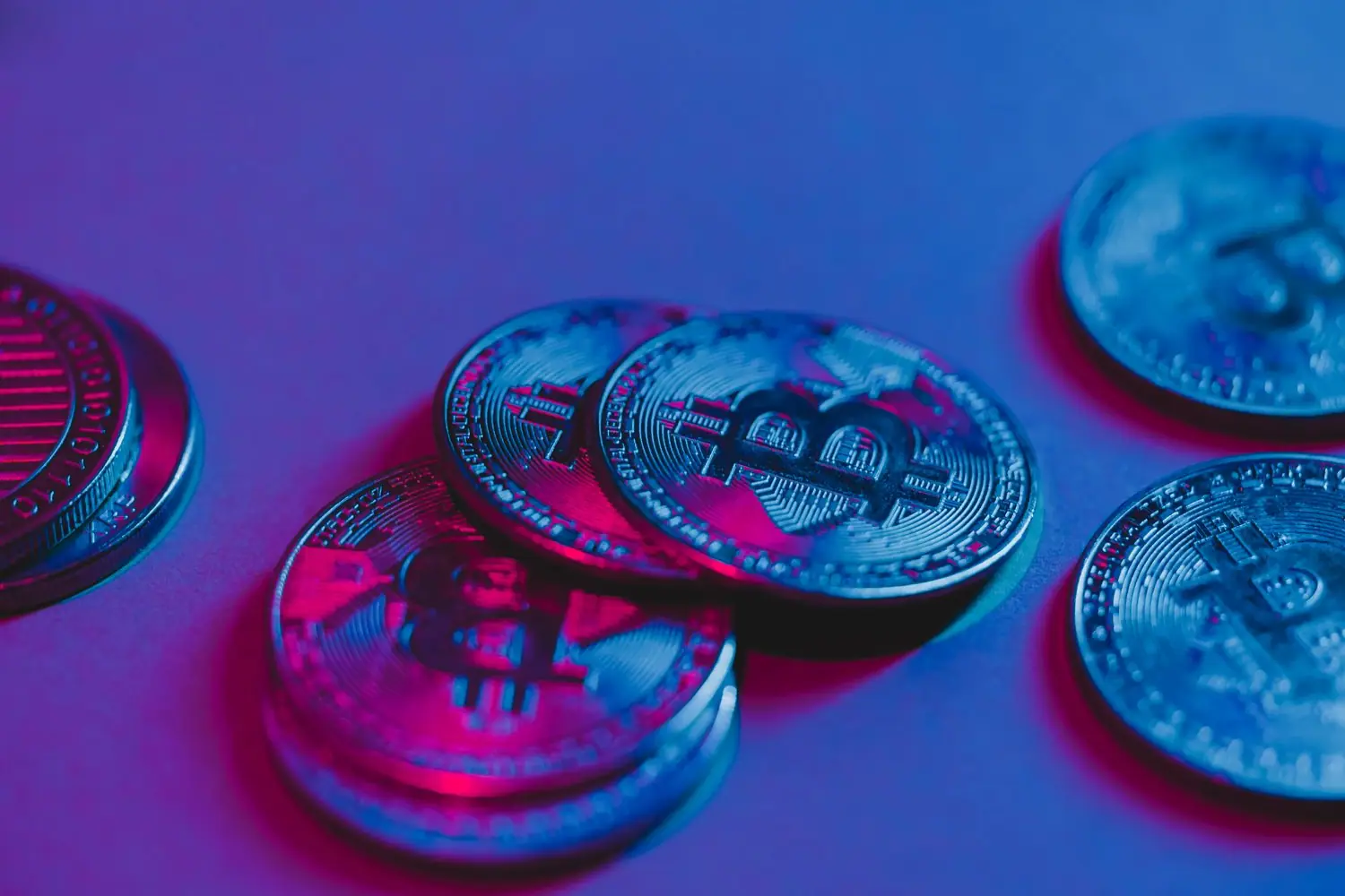 Co to jest whitepaper kryptowaluty i jak go czytać przed inwestycją
